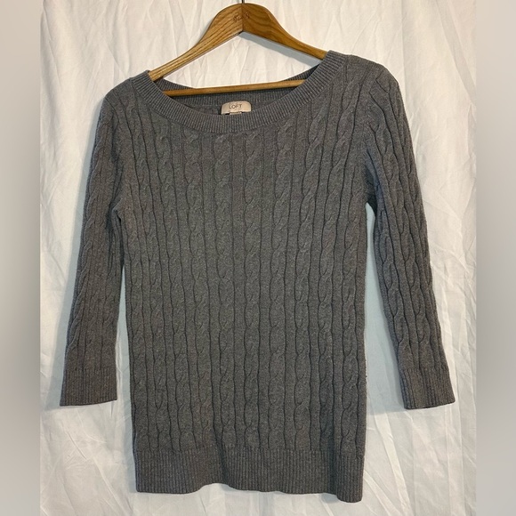 Ann Taylor Loft Women’s Gray Sweater 3/4 Sleeve Sweater size Medium - Picture 1 of 5